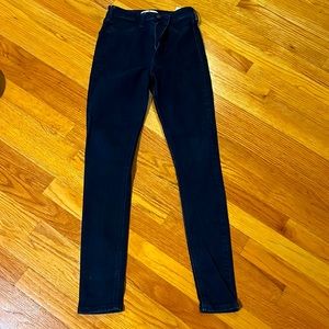 Hollister skinny jeans